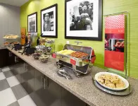 Hampton Inn by Hilton Calgary Airport North - Bữa sáng