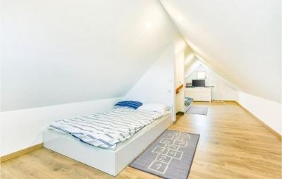 Three-Bedroom Holiday Home Nice Home in Stubicke Toplice with 3 Bedrooms, Outdoor Swimming Pool and Heated Swimming Pool Photo