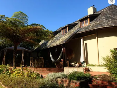 Mongoose Manor Hotels near Kragga Kamma Game Park