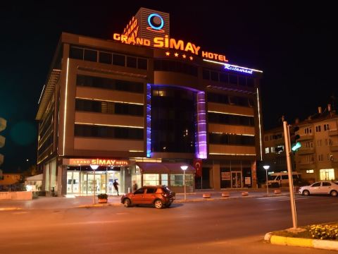 Grand Simay Hotel