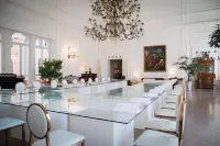 Arnaboldi Palace Hôtels à : Bressana Bottarone