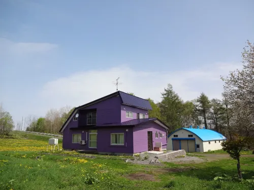 Cottage Clover Hotels in Biei
