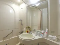 Osaka Tokyu Rei Hotel Các khách sạn gần Ga Temma