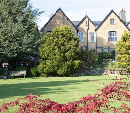 Penralley House B&B Отели в г. Рейадер