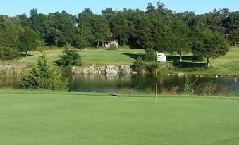 Cedar Glade Resort