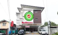 RedDoorz Plus @ Diola Villamonte Bacolod