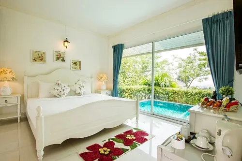 The Natural Garden Resort Hotels in Pong Nam Ron