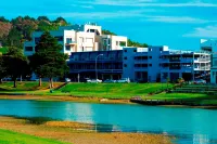 Emerald Hotel Hotels near Gisborne Airport