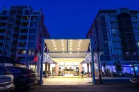 Phoenicia Royal Hotel
