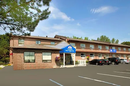 Canadas Best Value Inn Richmond Hill