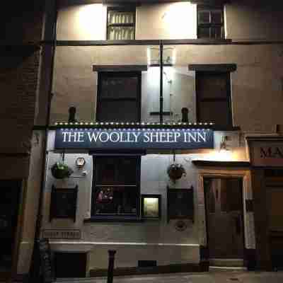 The Woolly Sheep Inn Hotel Exterior
