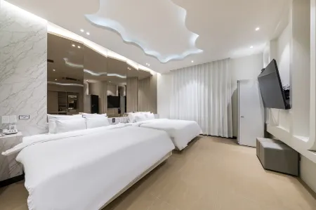 Mokpo Hadang Self Check-in Hotel Отели рядом с достопримечательностью «Mokpo Gatbawi Rock»