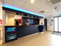 Travelodge London Excel Hotel - servizio colazione