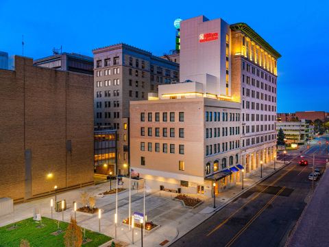 Hilton Garden Inn Flint Downtown