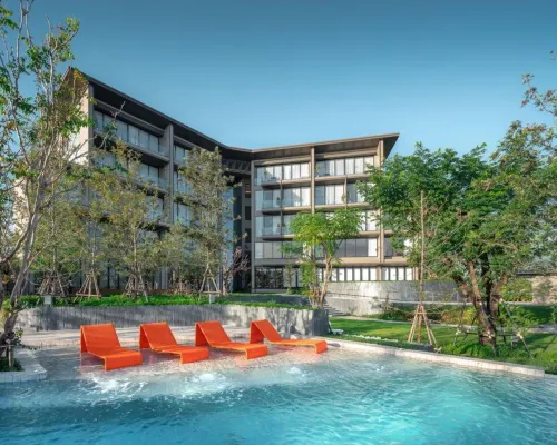 Neera Retreat Hotel Hotels in Sam Phran District