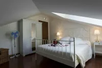 Casa Al Prato Apt. F Hotels near Church of St. John the Baptist