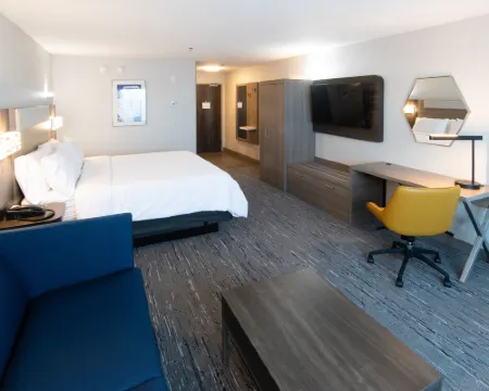 Holiday Inn Express & Suites MOOSE JAW by IHG Hotels in Moose Jaw