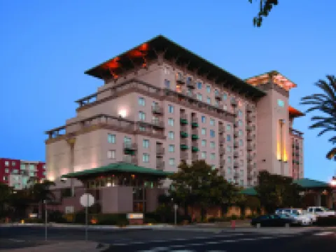 Hyatt House Emeryville San Francisco バークレー 空港周辺のホテル