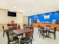 Studio 6 Suites Fremont, Oh Hotels in Sandusky County