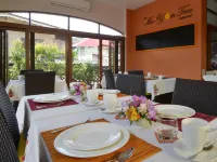 The Golden Wells Residence Chiang Mai فنادق في شيانغ ماي