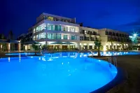 Avanti Mohammedia Hotel - مسبح