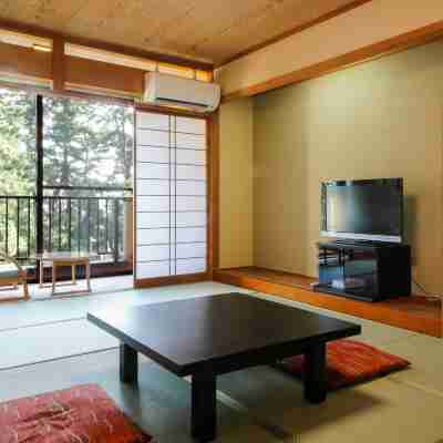 Biwako Resort Shirahamaso Rooms