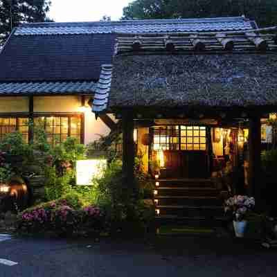 Akame Onsen Sansuien Hotel Exterior