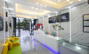 Xiaoxian Xinrui Network Theme Hotel