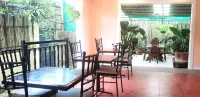 Bease's Bed and Breakfast Hotels in Ibajay