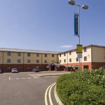 Premier Inn Chichester South (Gate Leisure Park)