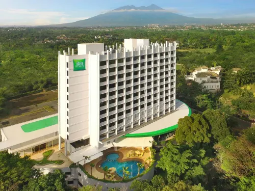 Ibis Styles Bogor Raya Các khách sạn ở Sukaraja