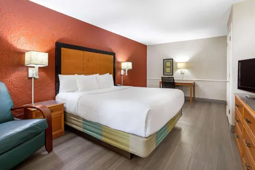 La Quinta Inn Tampa Airport Stadium Westshore