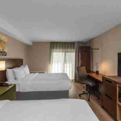 Comfort Inn South Rooms