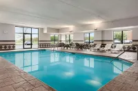 Wingate by Wyndham Cincinnati/Blue Ash Hotels in Blue Ash