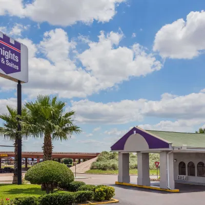 Knights Inn Franklin Ave Waco Hotels near Waco Lions Park & KiddieLand