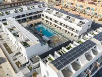 Esmeralda Cotillo Homes by Livvo - Strand