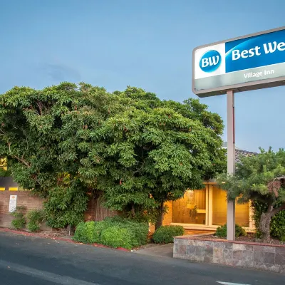 Best Western Village Inn Hotels in der Nähe von The Discovery Center