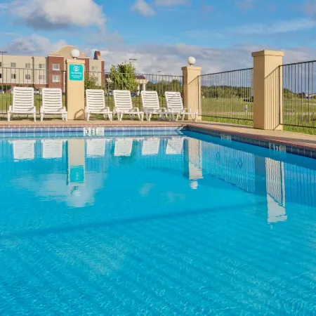 La Quinta Inn & Suites by Wyndham Canton MS