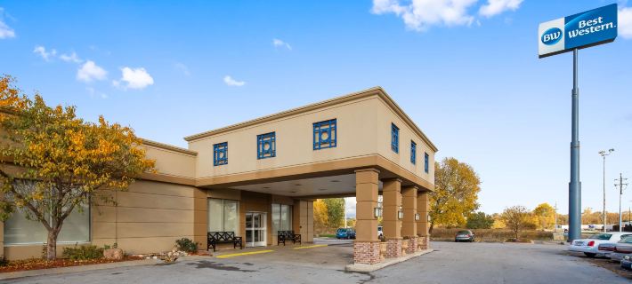 Best Western Crossroads of the Bluffs Hotels in Pottawattamie County