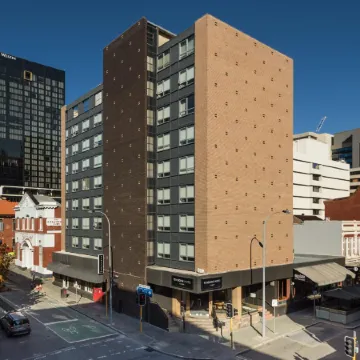 The Pensione Hotel Perth, an EVT hotel