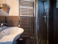 # 6 Mit IR-Sauna Und Sprudelwanne Innen - parking