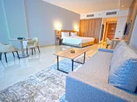 Pyramisa Hotel Apartments Dubai Hoteles cerca de Universidad Zayed