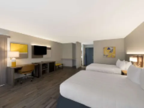 Quality Inn & Suites Hotels in Eddy County