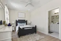 Oasis by Seaport Stays