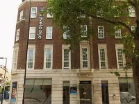 Travelodge London Central Waterloo - 주차장