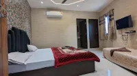 Hotel Shikhar Inn