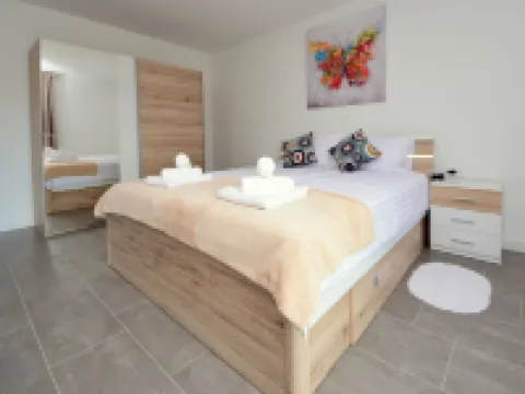 West Hotels in Tribunj