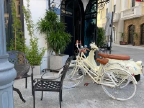 下龍精緻酒店 鄰近下龍灣夜市的酒店