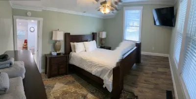 1st Class Rentals the Thurman Munson House
