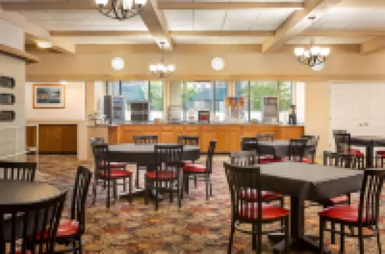 AmericInn by Wyndham la Crosse Riverfront Conference Center Hoteles en La Crosse